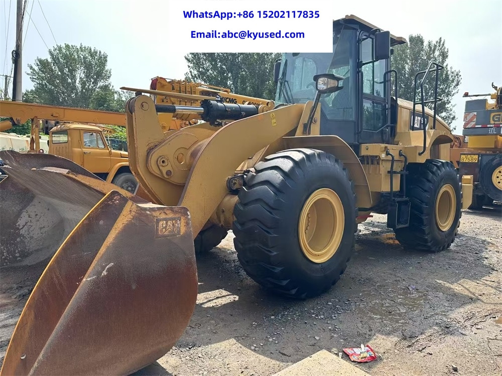 CATERPILLAR 950GC 966H 980H 950H 988G 950G 966F 966G 966F2 - Gumikerekes homlokrakodó: 4 kép. CATERPILLAR 950GC 966H 980H 950H 988G 950G 966F 966G 966F2 - Gumikerekes homlokrakodó: 4 kép.