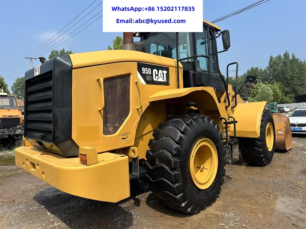 CATERPILLAR 950GC 966H 980H 950H 988G 950G 966F 966G 966F2 - Gumikerekes homlokrakodó: 1 kép. CATERPILLAR 950GC 966H 980H 950H 988G 950G 966F 966G 966F2 - Gumikerekes homlokrakodó: 1 kép.