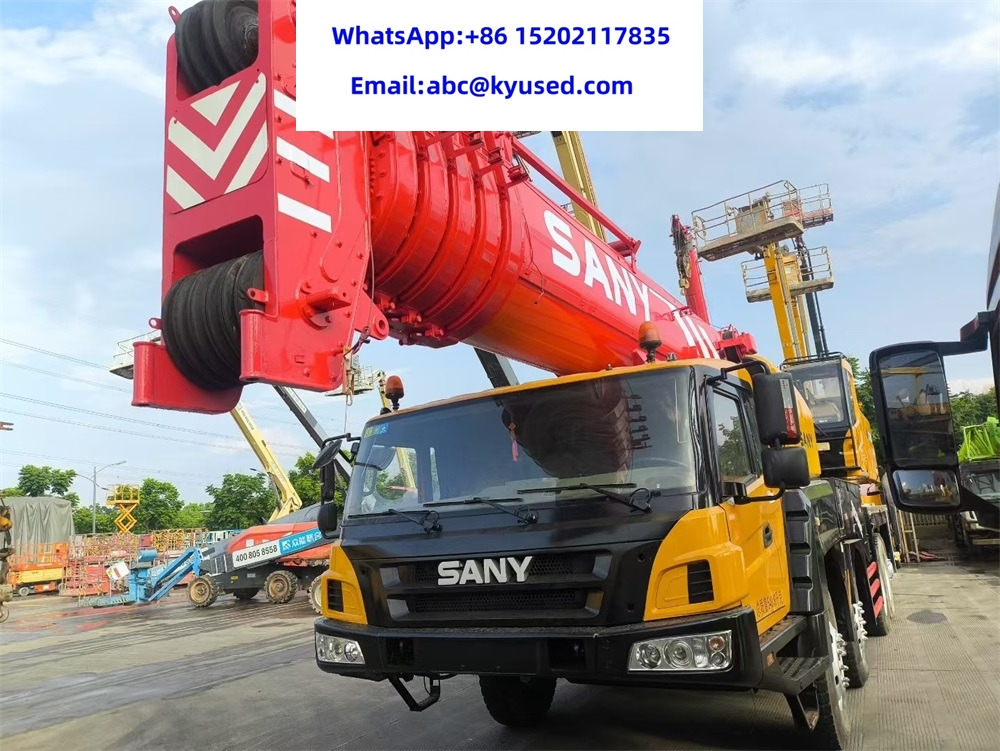 SANY STC1000 STC1300 STC1600 100T 130T 160TON TRUCK MOBILE CRANE - Autódaru: 2 kép. SANY STC1000 STC1300 STC1600 100T 130T 160TON TRUCK MOBILE CRANE - Autódaru: 2 kép.