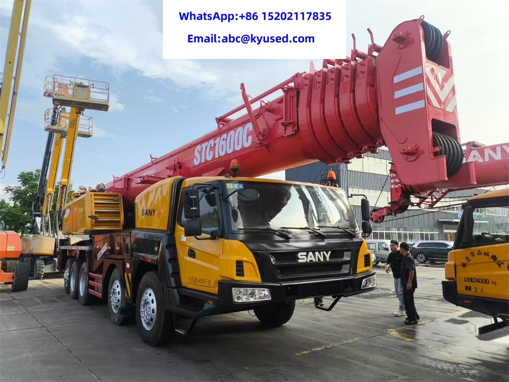 SANY STC1000C6 STC1000 100Ton 130ton 160ton mobile crane - Autódaru: 2 kép. SANY STC1000C6 STC1000 100Ton 130ton 160ton mobile crane - Autódaru: 2 kép.