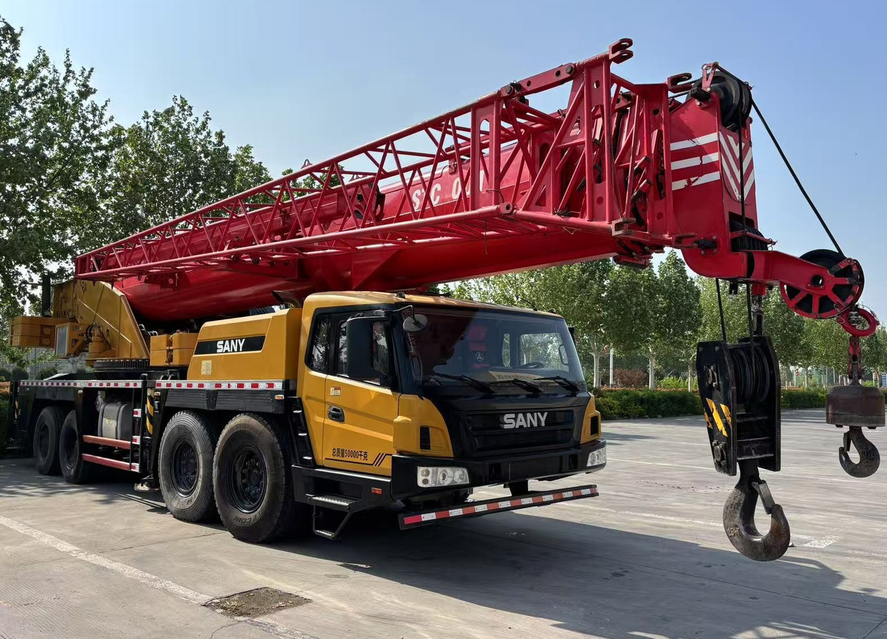 SANY STC800T6 STC80T6 STC800T5 STC80T5 80ton truck crane - Autódaru: 2 kép. SANY STC800T6 STC80T6 STC800T5 STC80T5 80ton truck crane - Autódaru: 2 kép.