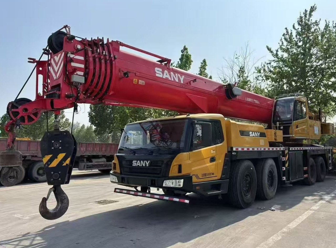 SANY STC800T6 STC80T6 STC800T5 STC80T5 80ton truck crane - Autódaru: 1 kép. SANY STC800T6 STC80T6 STC800T5 STC80T5 80ton truck crane - Autódaru: 1 kép.