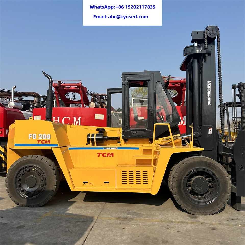 TCM FD200 20T 15T 16T - Dízel targonca: 2 kép. TCM FD200 20T 15T 16T - Dízel targonca: 2 kép.