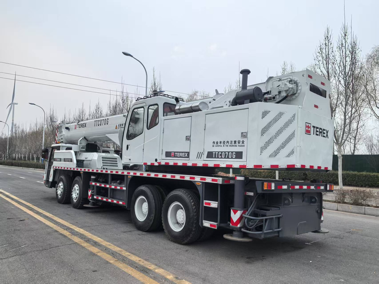 TEREX 70 TON TTC070G TRUCK CRANE - Autódaru: 4 kép. TEREX 70 TON TTC070G TRUCK CRANE - Autódaru: 4 kép.