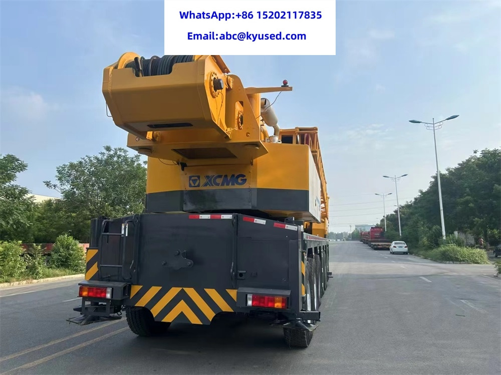 XCMG QY100K QY110K QY130K QY160K QAY160 QAY180 QAY200 100T 110T 120T 130T 160TON 180T 150T CRANE - Terepjáró autódaru: 5 kép. XCMG QY100K QY110K QY130K QY160K QAY160 QAY180 QAY200 100T 110T 120T 130T 160TON 180T 150T CRANE - Terepjáró autódaru: 5 kép.