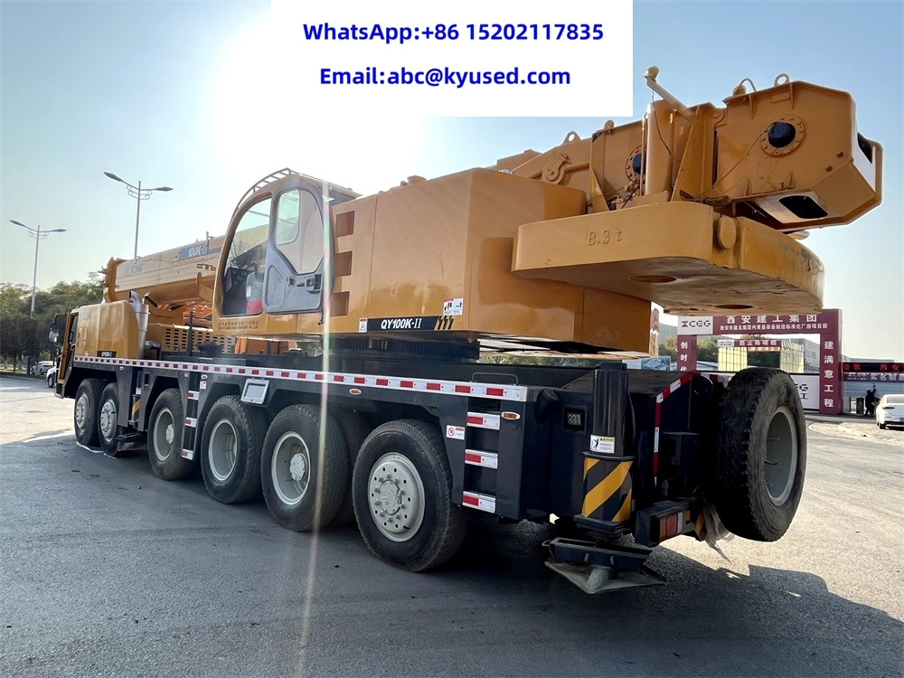XCMG QY100K XCT100 100Ton crane - Autódaru: 4 kép. XCMG QY100K XCT100 100Ton crane - Autódaru: 4 kép.