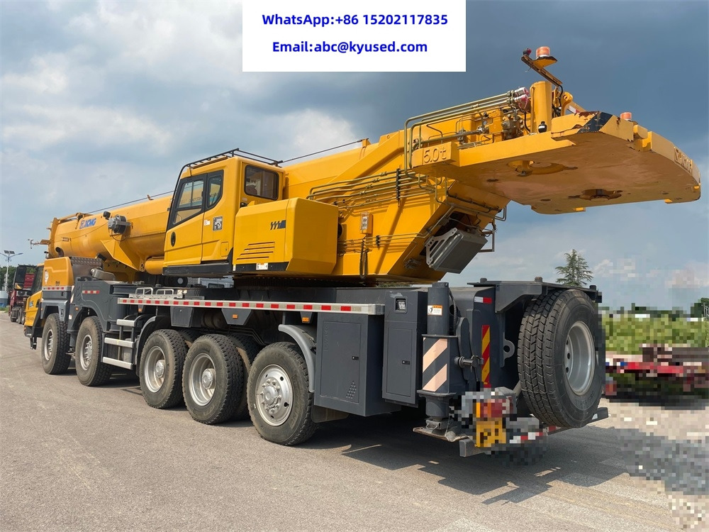 XCMG QY100K7C QY130K QY160K 100TON 130T 160T CRANE - Autódaru: 3 kép. XCMG QY100K7C QY130K QY160K 100TON 130T 160T CRANE - Autódaru: 3 kép.