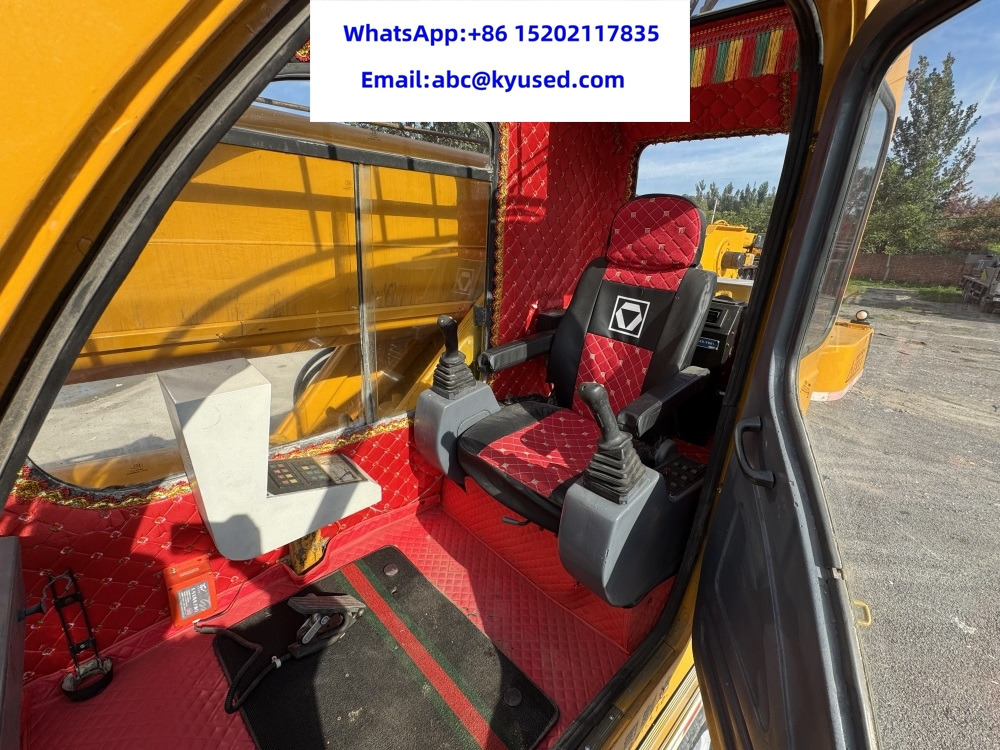 XCMG QY30K5D QY30K 30ton - Autódaru: 5 kép. XCMG QY30K5D QY30K 30ton - Autódaru: 5 kép.
