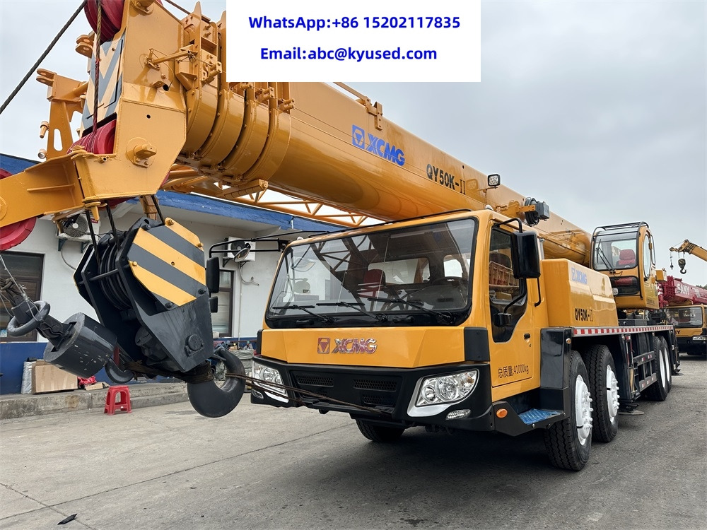 XCMG QY50K-II QY50K-2 QY50K QY70K QY55K QY65K 50TON 70TON 55TON 60TON 65TON - Autódaru: 2 kép. XCMG QY50K-II QY50K-2 QY50K QY70K QY55K QY65K 50TON 70TON 55TON 60TON 65TON - Autódaru: 2 kép.