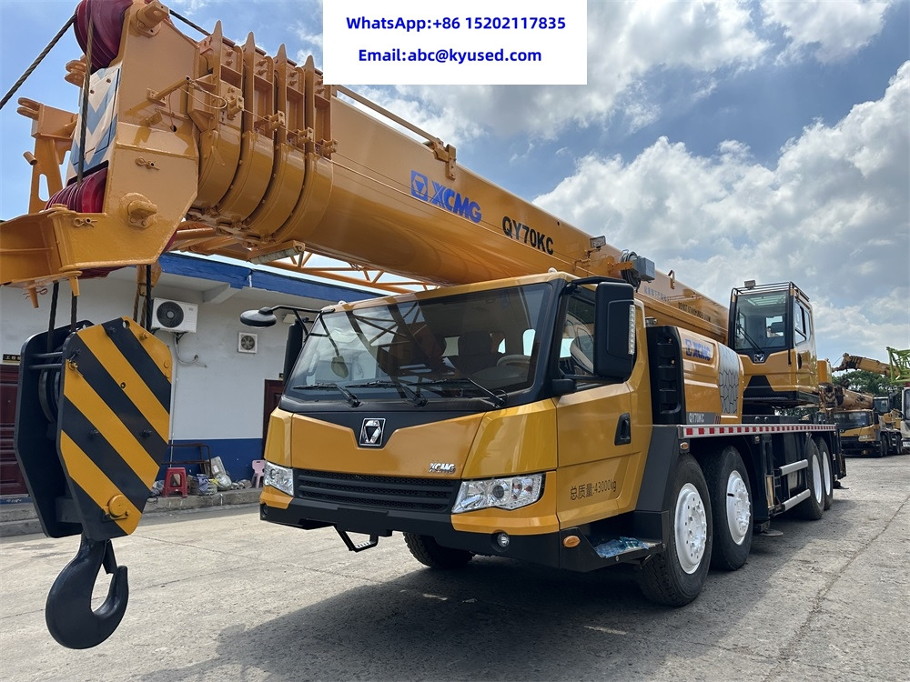 XCMG QY70KC QY70KA XCT70 QY70K QY70K-1 70ton truck mobile crane - Autódaru: 1 kép. XCMG QY70KC QY70KA XCT70 QY70K QY70K-1 70ton truck mobile crane - Autódaru: 1 kép.