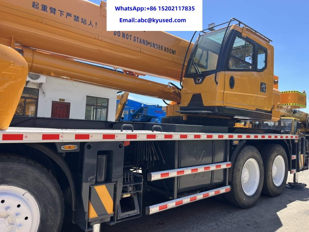 XCMG QY70KC QY75K QY65K QY50K QY60K XCT70 70TON 50TON 65T TRUCK CRANE - Autódaru: 5 kép. XCMG QY70KC QY75K QY65K QY50K QY60K XCT70 70TON 50TON 65T TRUCK CRANE - Autódaru: 5 kép.