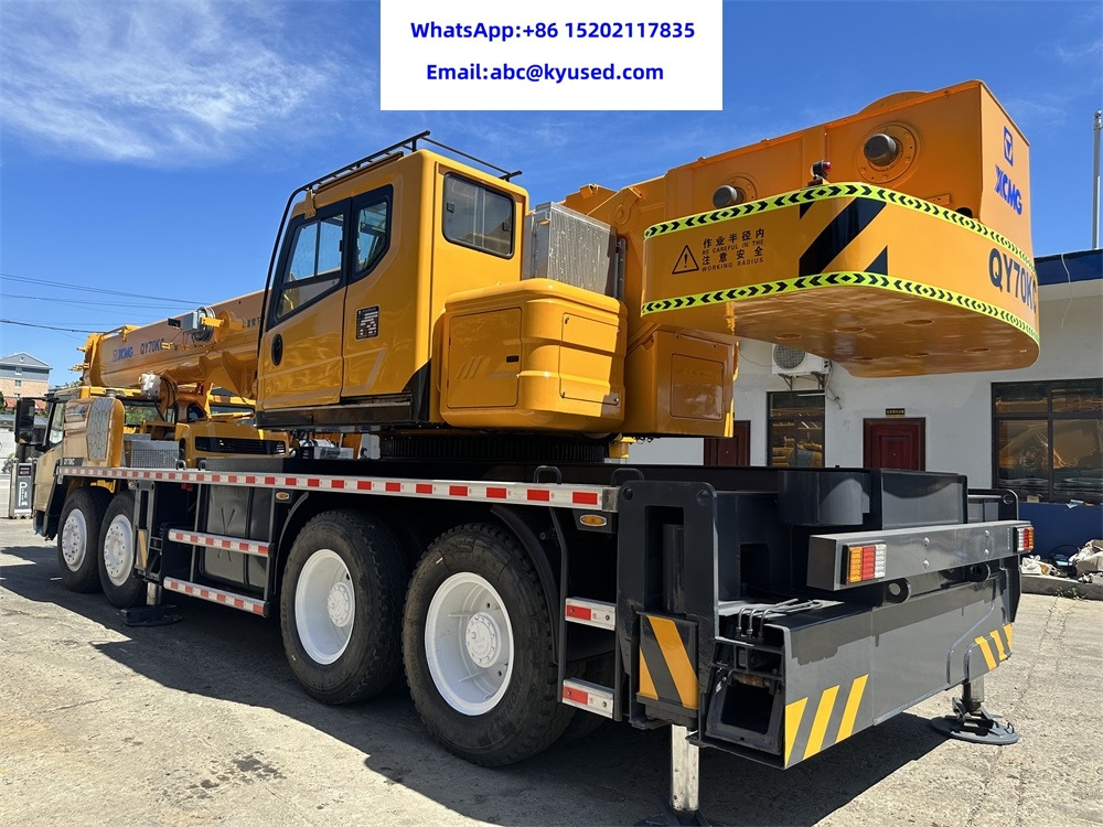 XCMG QY70KC QY75K QY65K QY50K QY60K XCT70 70TON 50TON 65T TRUCK CRANE - Autódaru: 2 kép. XCMG QY70KC QY75K QY65K QY50K QY60K XCT70 70TON 50TON 65T TRUCK CRANE - Autódaru: 2 kép.