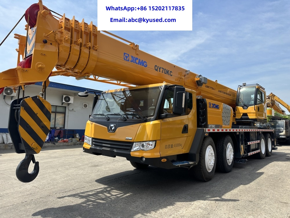 XCMG QY70KC XCT70 QY70K-1 QY70K QY75K QY70KA XCT75 70ton 75ton truck crane - Autódaru: 2 kép. XCMG QY70KC XCT70 QY70K-1 QY70K QY75K QY70KA XCT75 70ton 75ton truck crane - Autódaru: 2 kép.