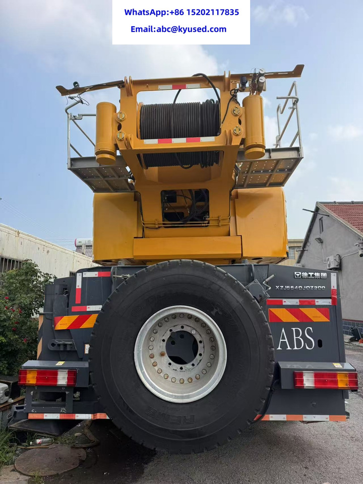 XCMG XCA200 XCA220 XCA300 XCA350 200TON 220T 300T 350T All terrain crane - Terepjáró autódaru: 3 kép. XCMG XCA200 XCA220 XCA300 XCA350 200TON 220T 300T 350T All terrain crane - Terepjáró autódaru: 3 kép.