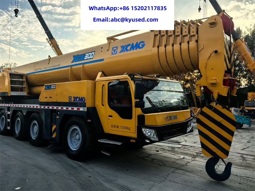 XCMG XCT300 XCA300 QAY300 XCA350 300Ton 350ton 260ton 250ton 220ton 240ton 200ton 180ton 160t 150ton 130ton 120ton 100ton - Terepjáró autódaru: 3 kép. XCMG XCT300 XCA300 QAY300 XCA350 300Ton 350ton 260ton 250ton 220ton 240ton 200ton 180ton 160t 150ton 130ton 120ton 100ton - Terepjáró autódaru: 3 kép.