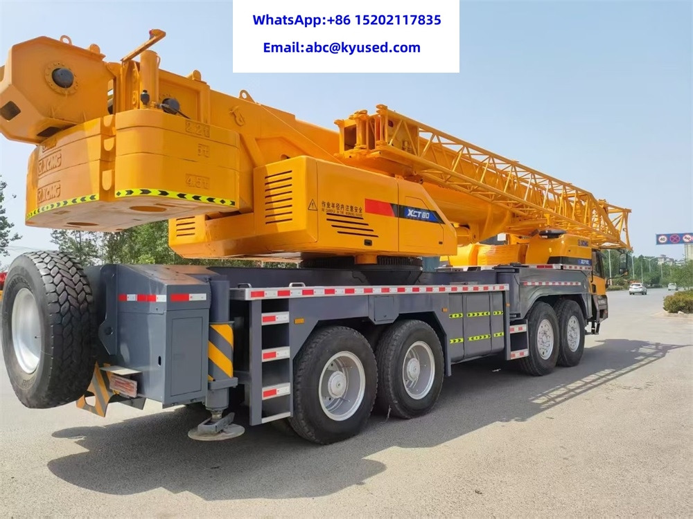 XCMG XCT80 - Autódaru: 2 kép. XCMG XCT80 - Autódaru: 2 kép.
