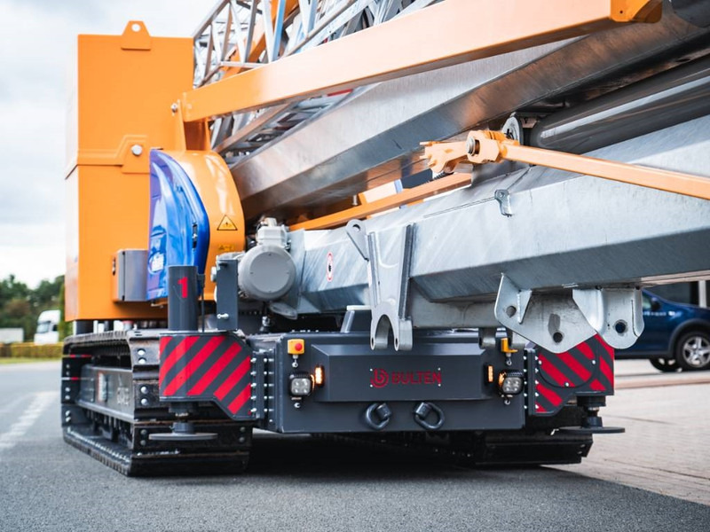 Giraffe 900.30-GC2 - Önszerelő toronydaru: 2 kép. Giraffe 900.30-GC2 - Önszerelő toronydaru: 2 kép.