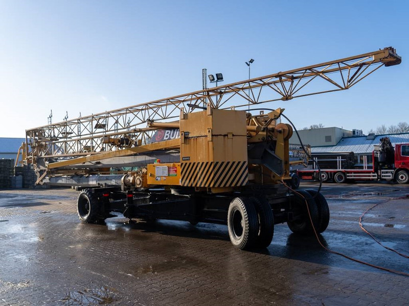Potain HD 26 A - Önszerelő toronydaru: 2 kép. Potain HD 26 A - Önszerelő toronydaru: 2 kép.