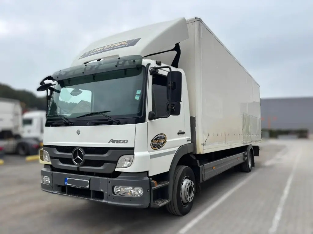 Mercedes Atego 1224 - Billenőplatós teherautó: 1 kép. Mercedes Atego 1224 - Billenőplatós teherautó: 1 kép.
