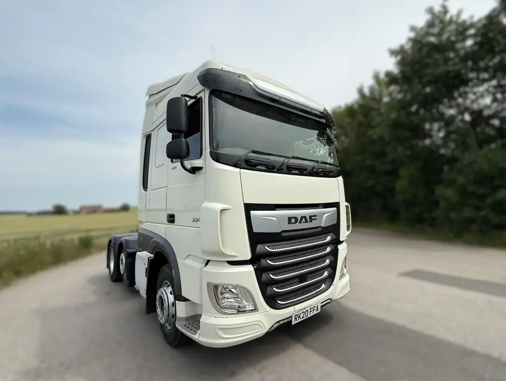 DAF XF 105 (FFA) - Nyergesvontató: 1 kép. DAF XF 105 (FFA) - Nyergesvontató: 1 kép.