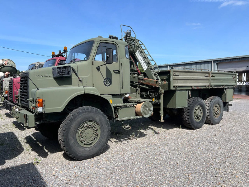 Volvo N 10 6X6 - FASSI 8TM CRANE (4x in stock) - Teherautó, Darus autó: 1 kép. Volvo N 10 6X6 - FASSI 8TM CRANE (4x in stock) - Teherautó, Darus autó: 1 kép.