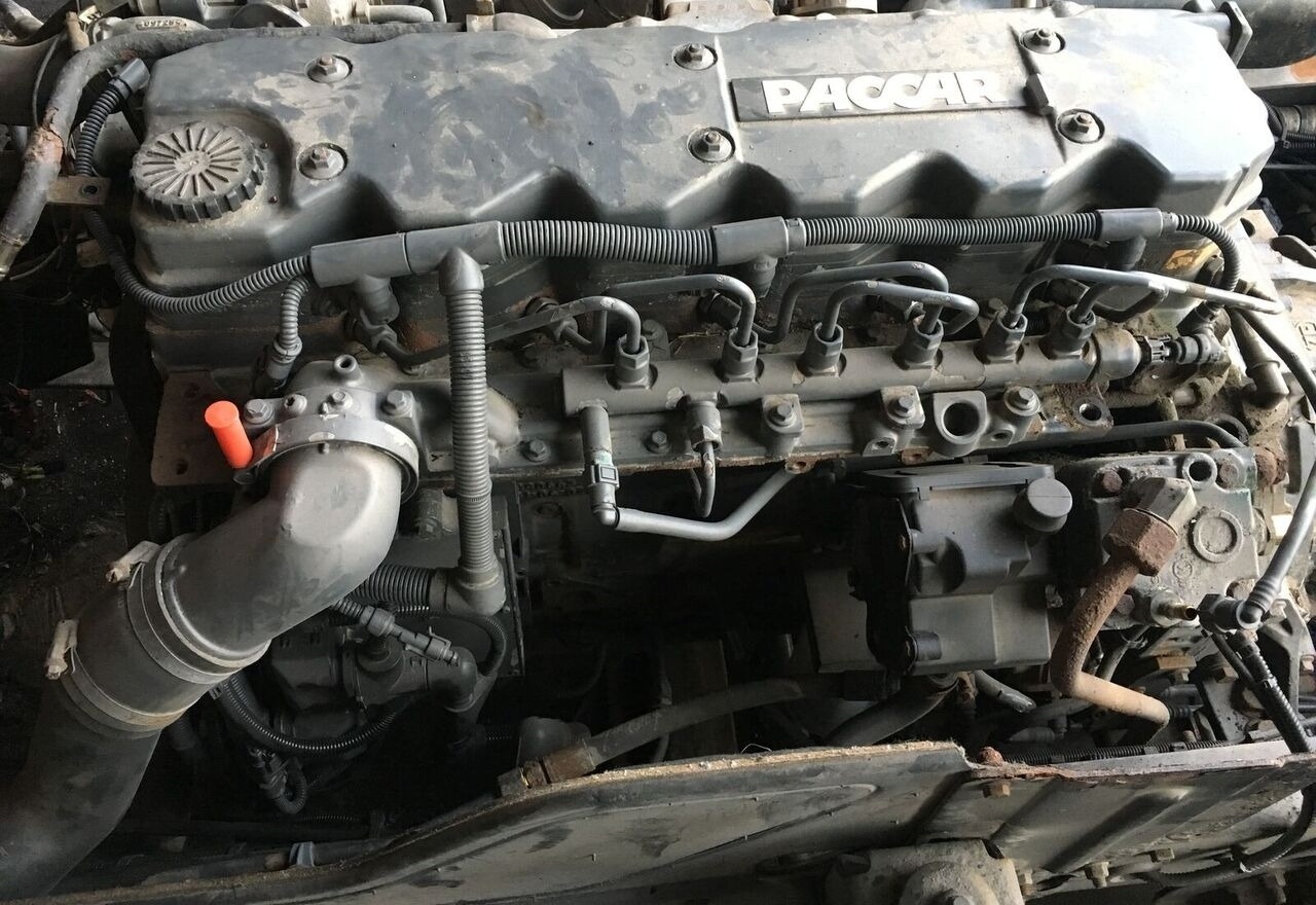 DAF GR165 U2 DAF Lf45 - Motor - Teherautó: 5 kép. DAF GR165 U2 DAF Lf45 - Motor - Teherautó: 5 kép.