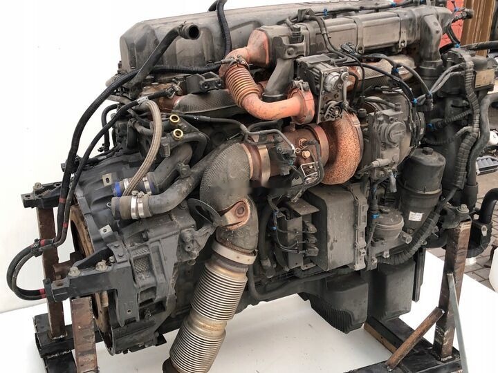 DAF MX13340 DAF XF 106 CF truck - Motor - Teherautó: 5 kép. DAF MX13340 DAF XF 106 CF truck - Motor - Teherautó: 5 kép.