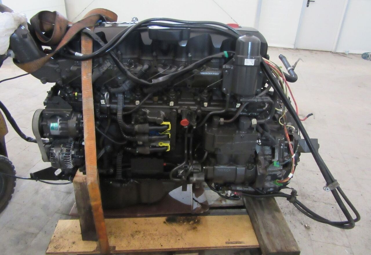 DAF Paccar MX-300 S2 DAF XF105, CF85 - Motor - Teherautó: 2 kép. DAF Paccar MX-300 S2 DAF XF105, CF85 - Motor - Teherautó: 2 kép.