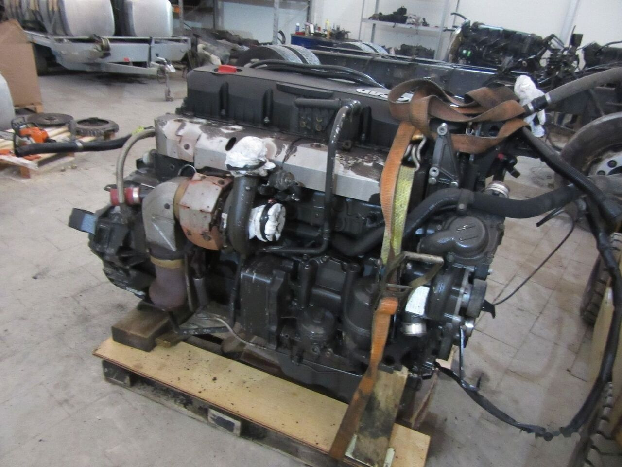 DAF Paccar MX-300 S2 DAF XF105, CF85 - Motor - Teherautó: 1 kép. DAF Paccar MX-300 S2 DAF XF105, CF85 - Motor - Teherautó: 1 kép.
