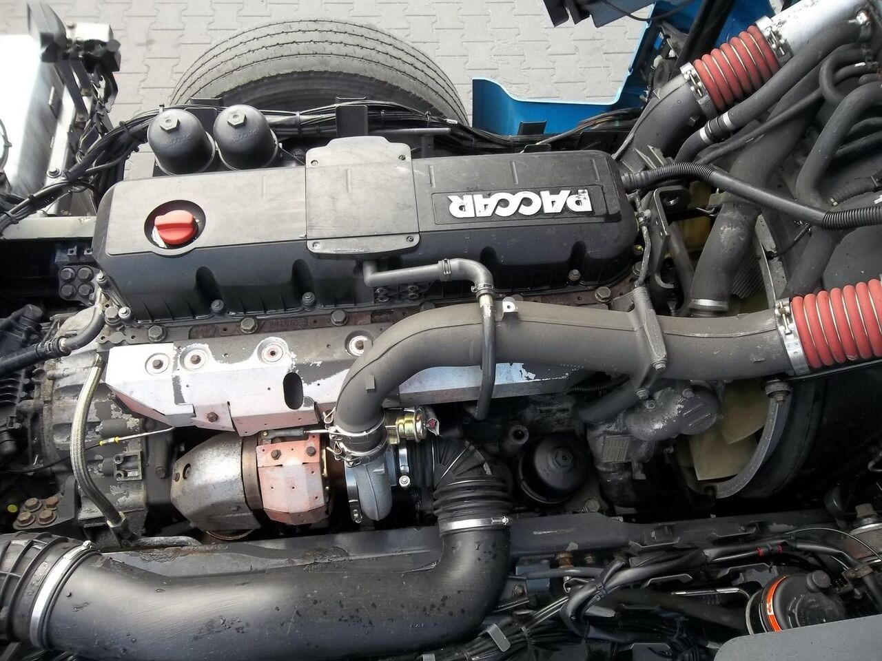 DAF mx340u1 DAF XF 105 - Motor - Teherautó: 2 kép. DAF mx340u1 DAF XF 105 - Motor - Teherautó: 2 kép.