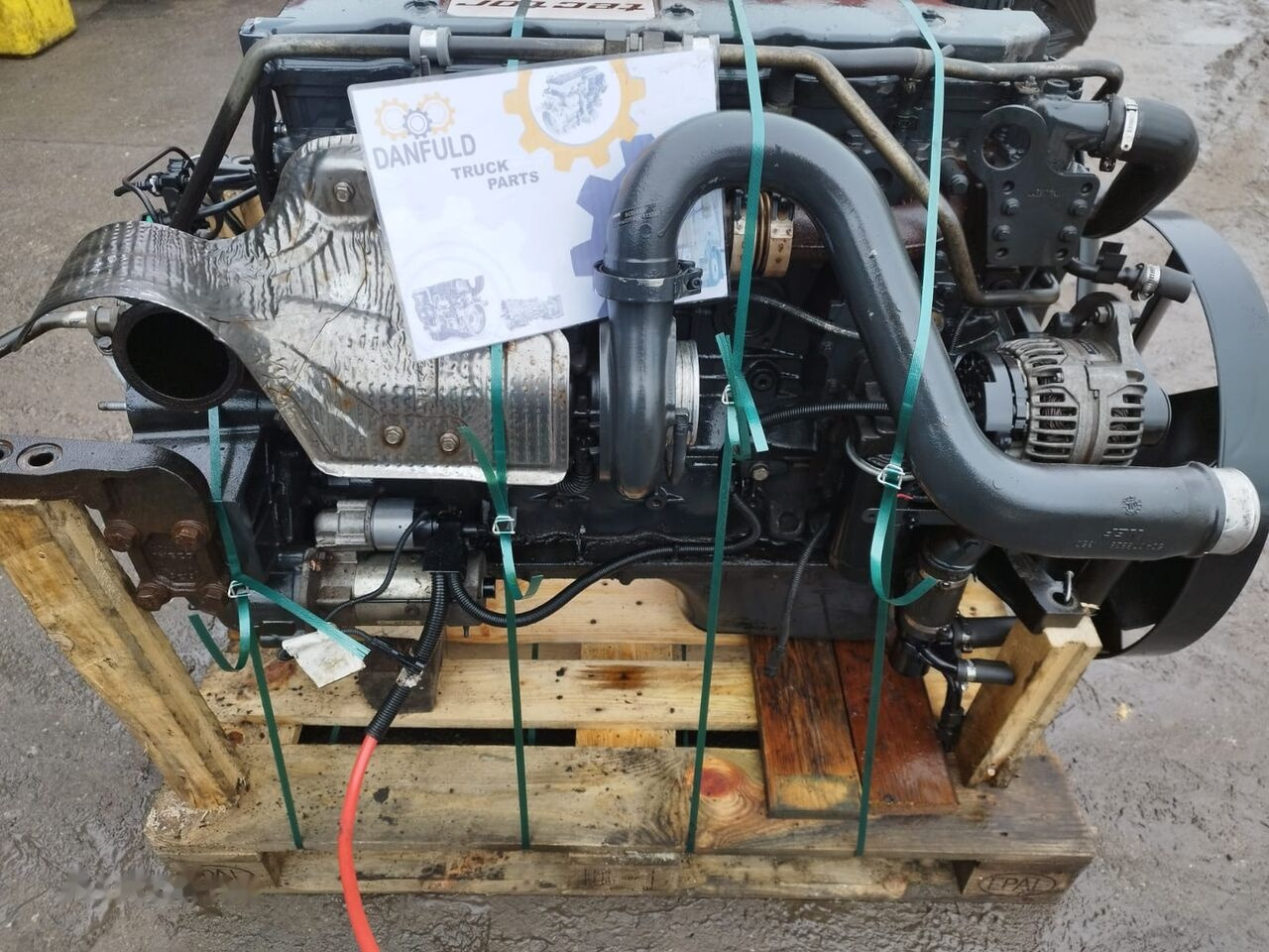 IVECO Tector F4AE3681D IVECO EUROCARGO F4AE3681D truck - Motor - Teherautó: 1 kép. IVECO Tector F4AE3681D IVECO EUROCARGO F4AE3681D truck - Motor - Teherautó: 1 kép.