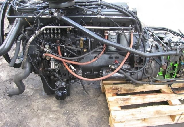 MAN D0826 LF11 MAN M 90 - Motor - Teherautó: 2 kép. MAN D0826 LF11 MAN M 90 - Motor - Teherautó: 2 kép.