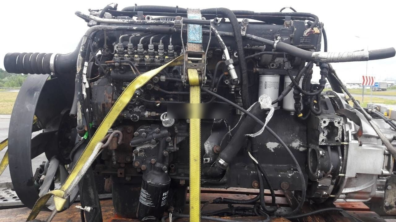 MAN D0826 LF15 MAN M 2000 M - Motor - Teherautó: 1 kép. MAN D0826 LF15 MAN M 2000 M - Motor - Teherautó: 1 kép.