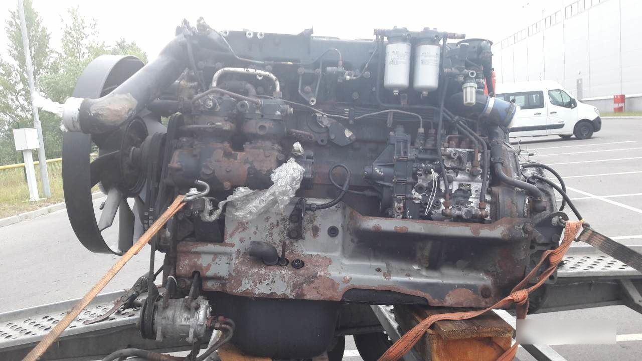 MAN D2866 LF31 MAN F2000 - Motor - Teherautó: 1 kép. MAN D2866 LF31 MAN F2000 - Motor - Teherautó: 1 kép.