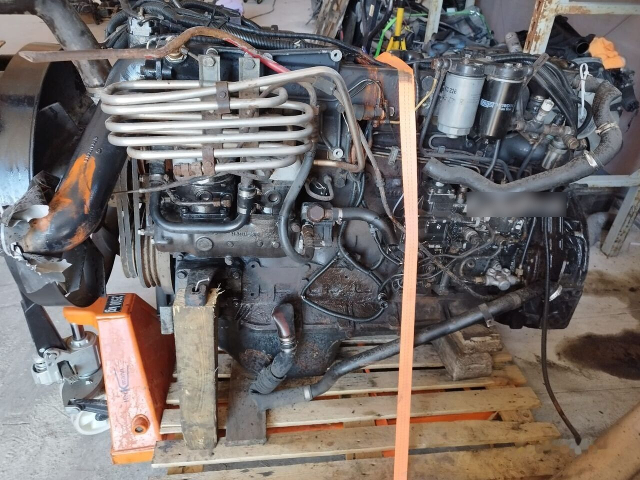 MAN D2876 LF02 MAN TGA, F2000, E2000 - Motor - Teherautó: 3 kép. MAN D2876 LF02 MAN TGA, F2000, E2000 - Motor - Teherautó: 3 kép.