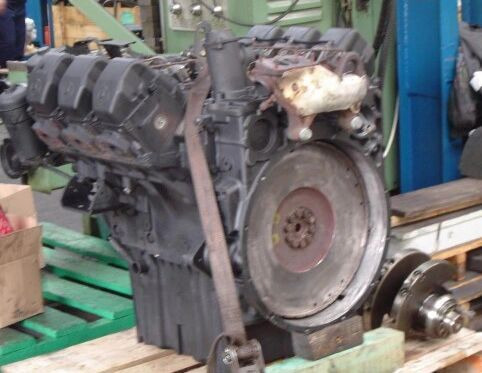 Mercedes-Benz ACTROS OM541 Mercedes-Benz OM541 truck - Motor - Teherautó: 1 kép. Mercedes-Benz ACTROS OM541 Mercedes-Benz OM541 truck - Motor - Teherautó: 1 kép.