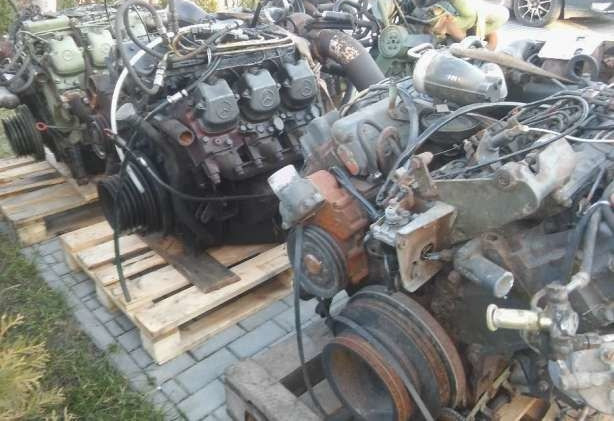 Mercedes-Benz OM401LA V6 E2 Mercedes-Benz ACTROS MP1 - Motor - Teherautó: 4 kép. Mercedes-Benz OM401LA V6 E2 Mercedes-Benz ACTROS MP1 - Motor - Teherautó: 4 kép.