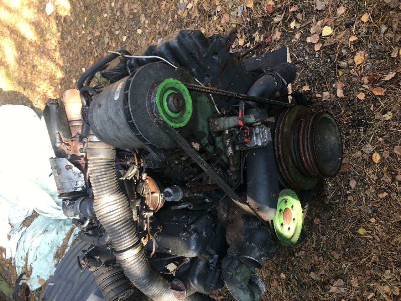 Mercedes-Benz OM441 4411410801 - Motor - Busz: 5 kép. Mercedes-Benz OM441 4411410801 - Motor - Busz: 5 kép.