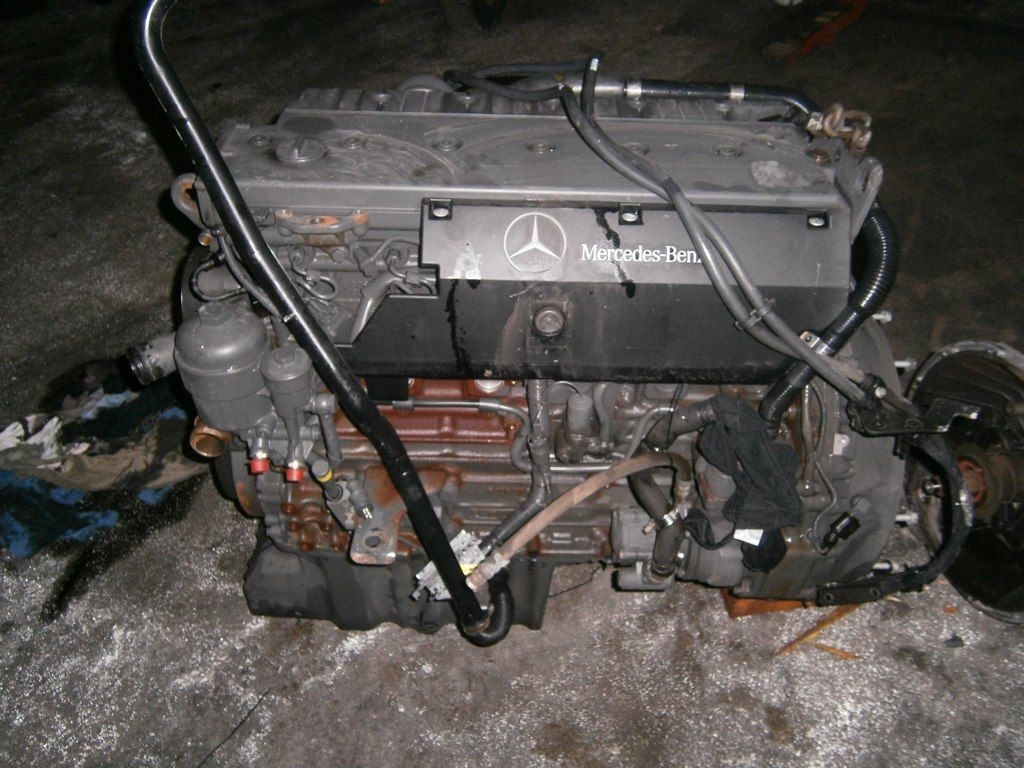 Mercedes-Benz OM926LA Mercedes-Benz ATEGO 1224 824 1324 1229 - Motor - Teherautó: 1 kép. Mercedes-Benz OM926LA Mercedes-Benz ATEGO 1224 824 1324 1229 - Motor - Teherautó: 1 kép.