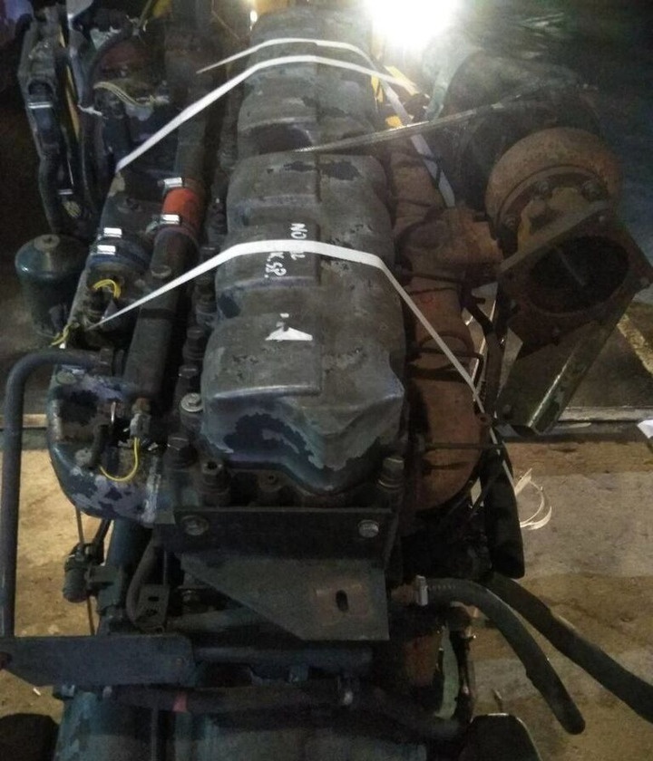 Renault E-TECH 440 Midr Renault MAGNUM - Motor - Teherautó: 4 kép. Renault E-TECH 440 Midr Renault MAGNUM - Motor - Teherautó: 4 kép.