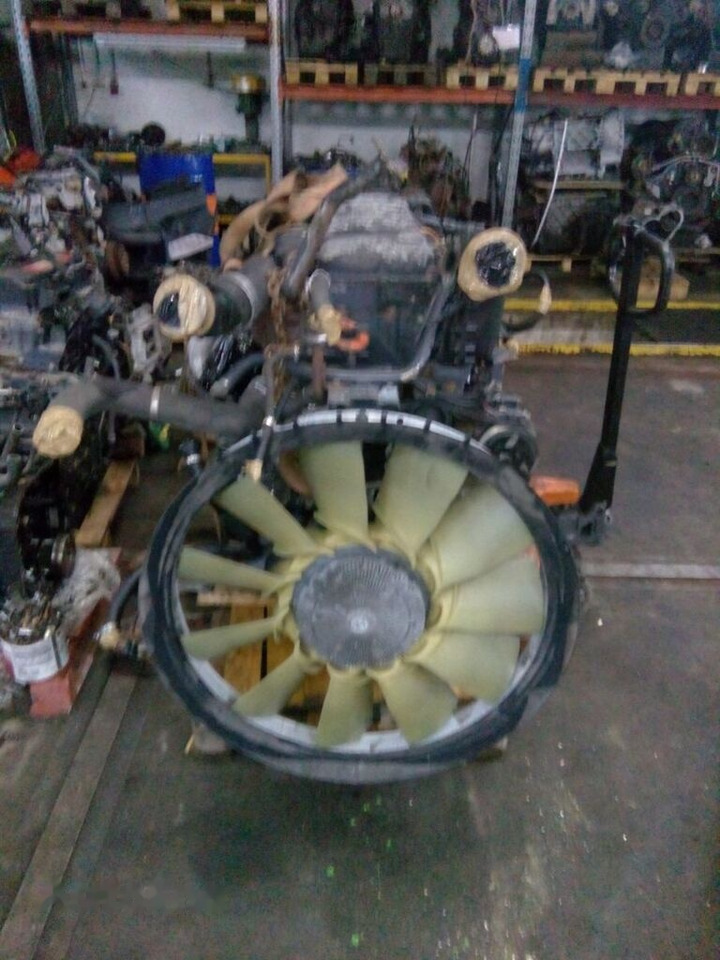 Scania DC1214 HPI E4 Scania R420 - Motor - Teherautó: 3 kép. Scania DC1214 HPI E4 Scania R420 - Motor - Teherautó: 3 kép.