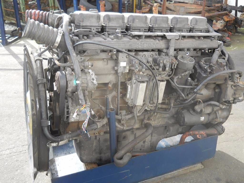 Scania DT1202 L01 470 E3 Scania 124 - Motor - Teherautó: 1 kép. Scania DT1202 L01 470 E3 Scania 124 - Motor - Teherautó: 1 kép.
