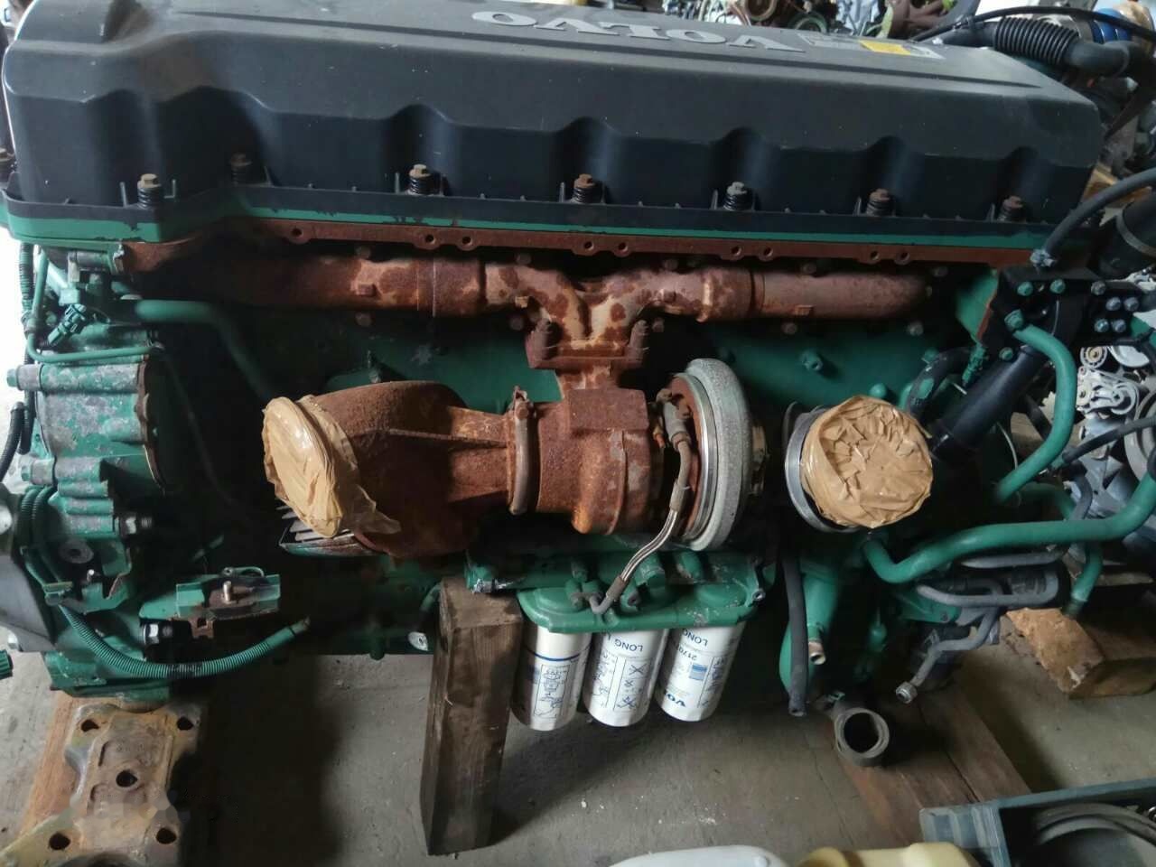 Volvo D13A 400 440 Volvo FH FM - Motor - Teherautó: 3 kép. Volvo D13A 400 440 Volvo FH FM - Motor - Teherautó: 3 kép.