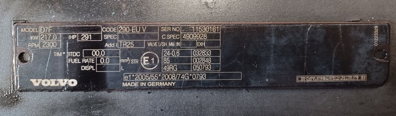 Volvo D7F 290 E5 Volvo FL - Motor - Teherautó: 5 kép. Volvo D7F 290 E5 Volvo FL - Motor - Teherautó: 5 kép.