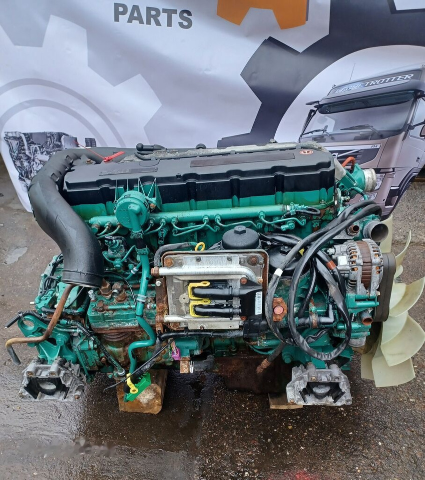 Volvo D7F 290 E5 Volvo FL - Motor - Teherautó: 2 kép. Volvo D7F 290 E5 Volvo FL - Motor - Teherautó: 2 kép.