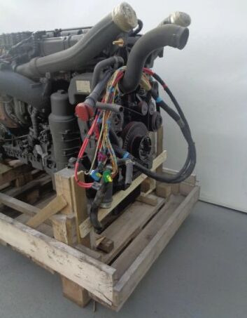 DAF MX11440 DAF truck - Motor - Teherautó: 2 kép. DAF MX11440 DAF truck - Motor - Teherautó: 2 kép.