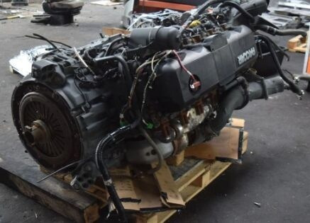 DAF MX340 DAF truck - Motor - Teherautó: 4 kép. DAF MX340 DAF truck - Motor - Teherautó: 4 kép.