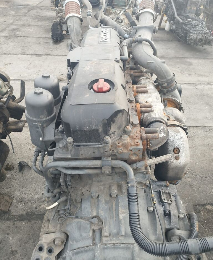 DAF Paccar 460 MX340S2 E5 DAF XF105 - Motor - Teherautó: 2 kép. DAF Paccar 460 MX340S2 E5 DAF XF105 - Motor - Teherautó: 2 kép.