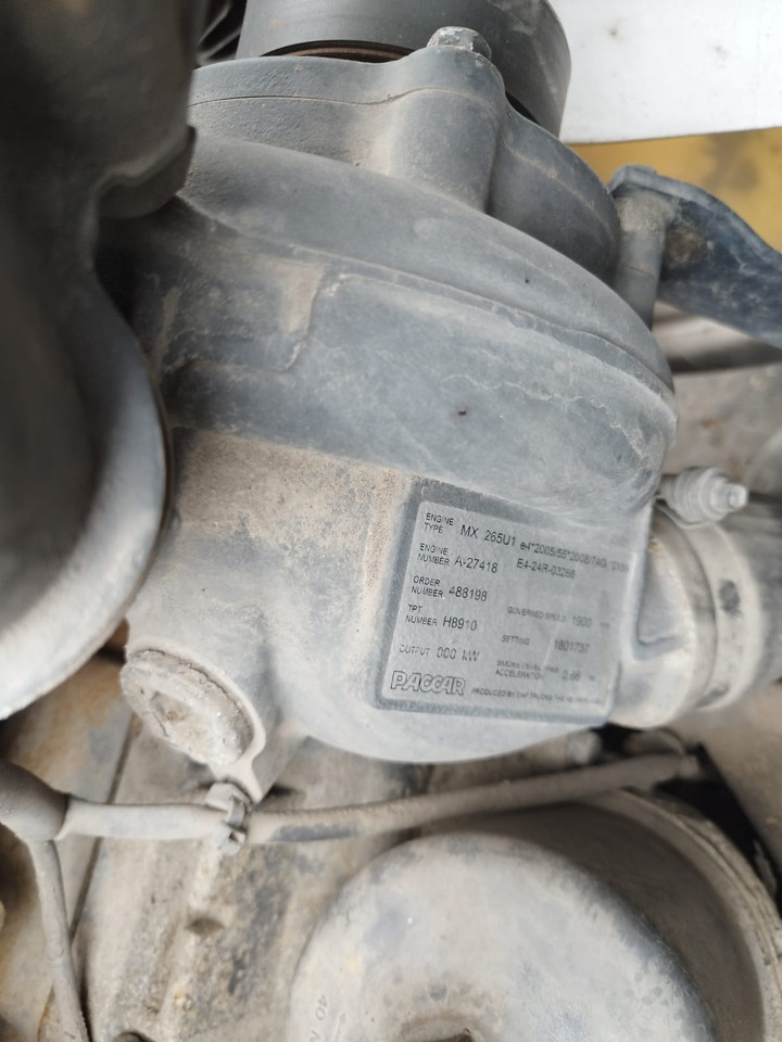 DAF Paccar MX 265 U1 DAF CF - Motor - Teherautó: 3 kép. DAF Paccar MX 265 U1 DAF CF - Motor - Teherautó: 3 kép.
