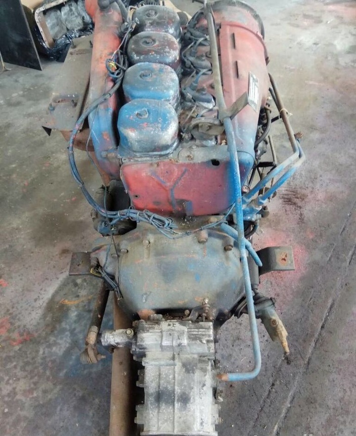 Deutz F4L913 - Motor - Teherautó: 4 kép. Deutz F4L913 - Motor - Teherautó: 4 kép.